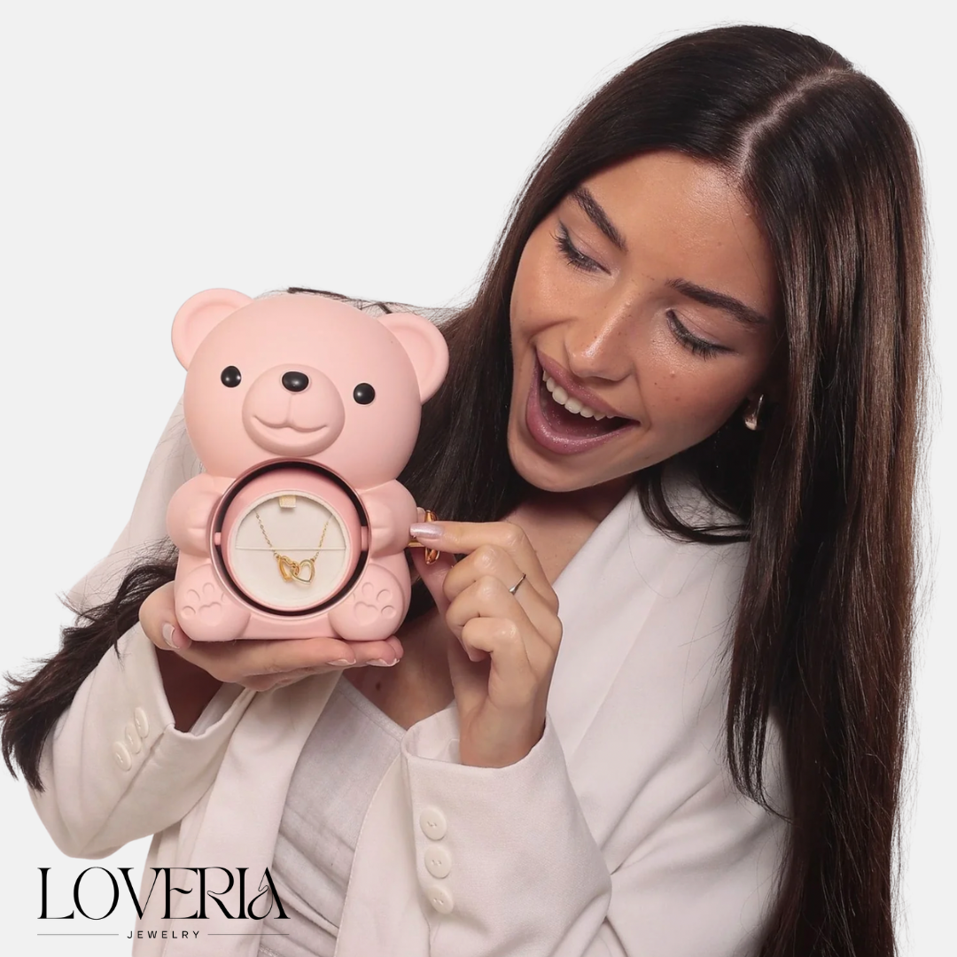 Ours Éternel & Collier Gravé